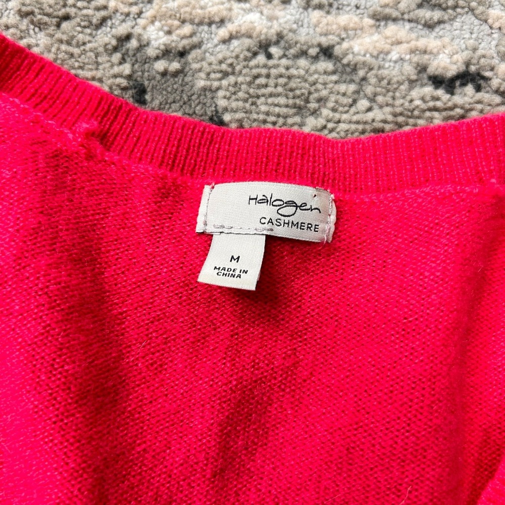 Halogen Nordstrom Sweater Womens Medium Red Cashmere Tight Knit Ribbed V‎ Neck - Picture 2 of 6